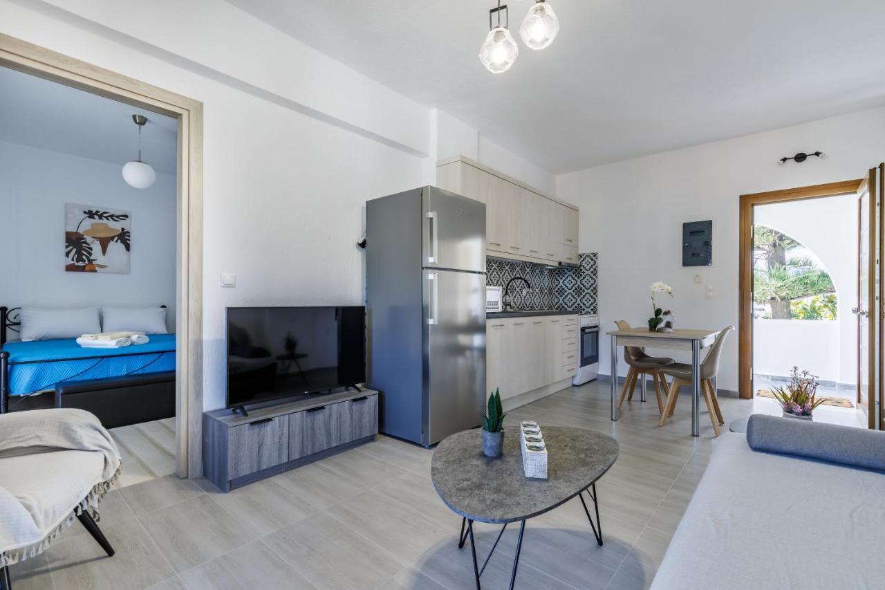 Lina Apartments Скопелос Экстерьер фото